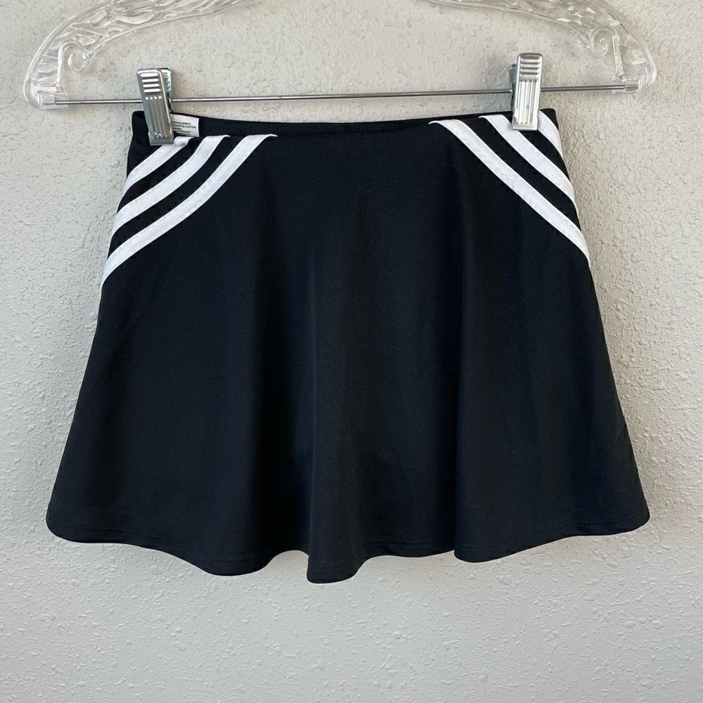 NWT Adidas Girls Athletic Skirt Size S (7/8) - Picture 2 of 5